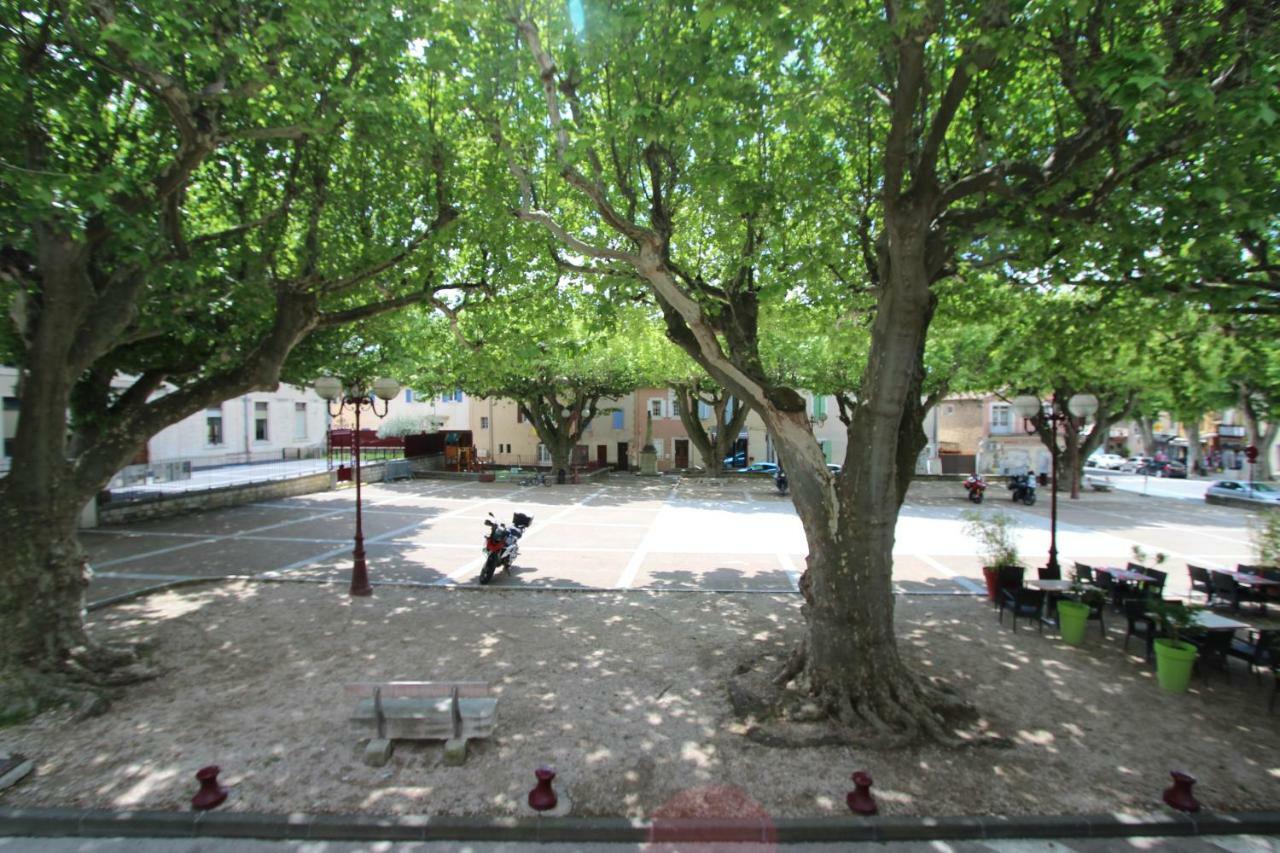 "La Place Du Village" Bédoin Eksteriør bilde